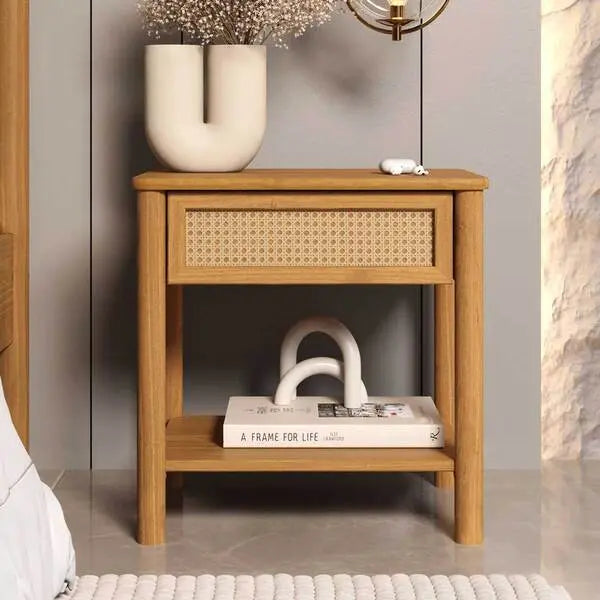Mesa De Cabeceira Rattan 1 Gaveta 1 Nicho Madeira Freijó Cefira
